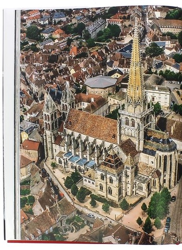 Autun (Coll. la grâce d'une cathédrale) / Collectif